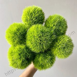 fresh cut green ball dianthus flowers wholesale, 55-60cm stem length, 10 stems per bunch, spherical green blooms bundled for florist delivery, freshflowerwholesale